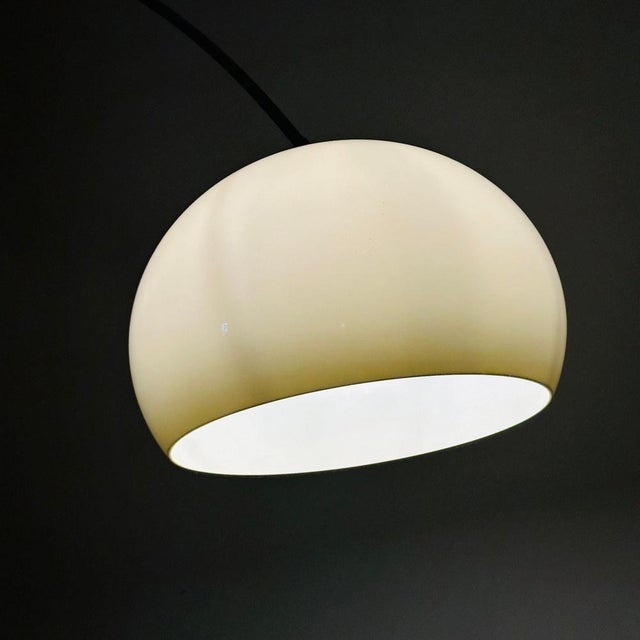 Large Mid-Century Space Age Italian Arched Floor Lamp, 1970s For Sale - Image 9 of 11