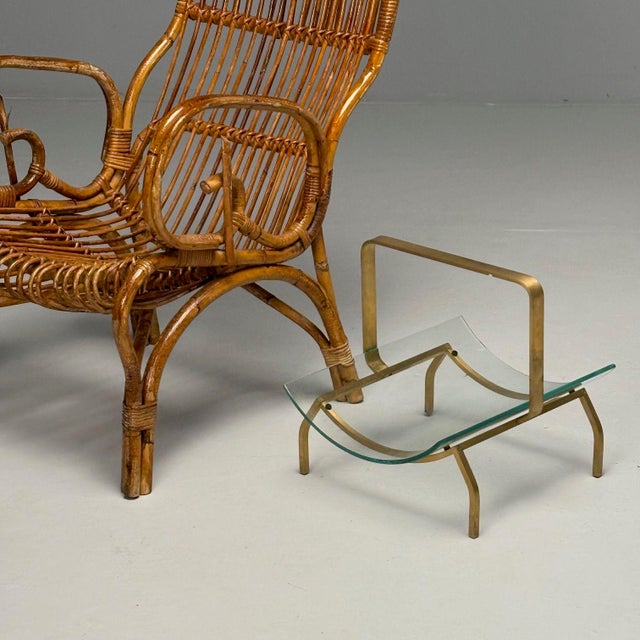 Fontana Arte, Italian Mid-Century Modern, Magazine Rack, Brass, Glass, 1970s For Sale - Image 9 of 10