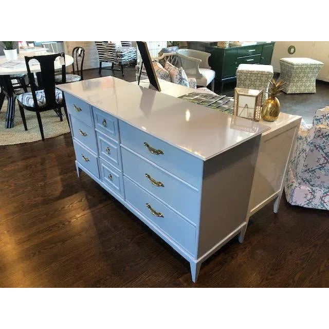 Wood 1970s New Hope Gray Dresser by Broyhill For Sale - Image 7 of 8