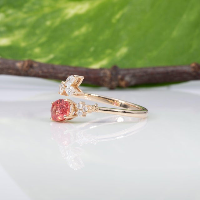1Ct Padparadscha Sapphire Ring With Natural Diamond Accents: Solid 14k Gold, Size 6.75 For Sale In Columbus - Image 6 of 9