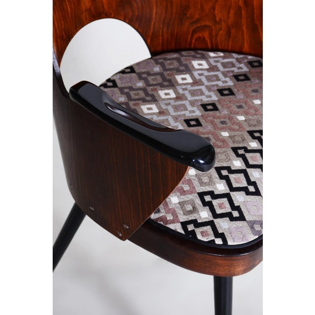 Oswald Haerdtl Set of Mid-Century Armchairs in Beech attributed to Oswald Heardtl, 1950s For Sale - Image 4 of 10