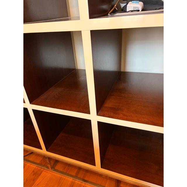 1990s White Lacquer and Walnut Domicile Shelves Unit From Decca Home Furniture For Sale - Image 4 of 10