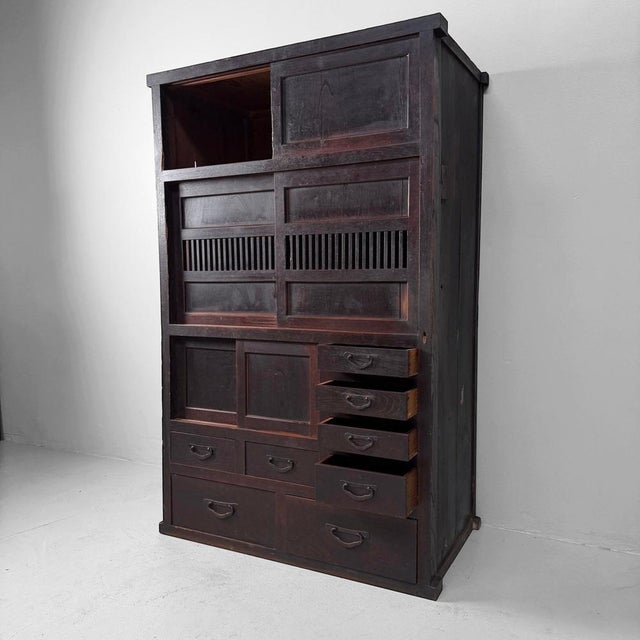 Japanese Mizuya Tansu Storage Cabinet, 1900-1920 For Sale - Image 12 of 18