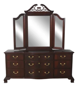 Thomasville Chippendale Style Mahogany Dresser W. Mirror