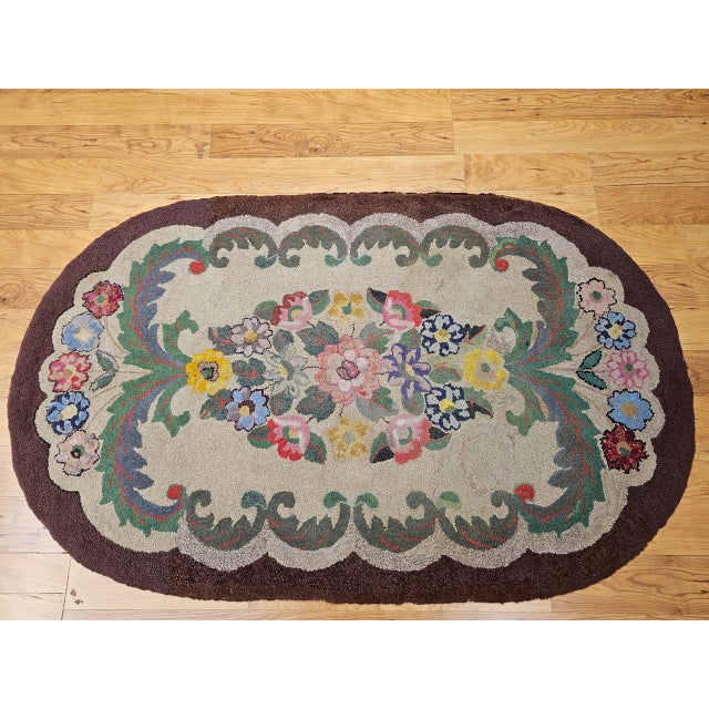 Vintage American Hand Hooked Rug, Wool & Cotton, Floral Pattern, Folk Art Tapestry, 3x5 For Sale - Image 4 of 15