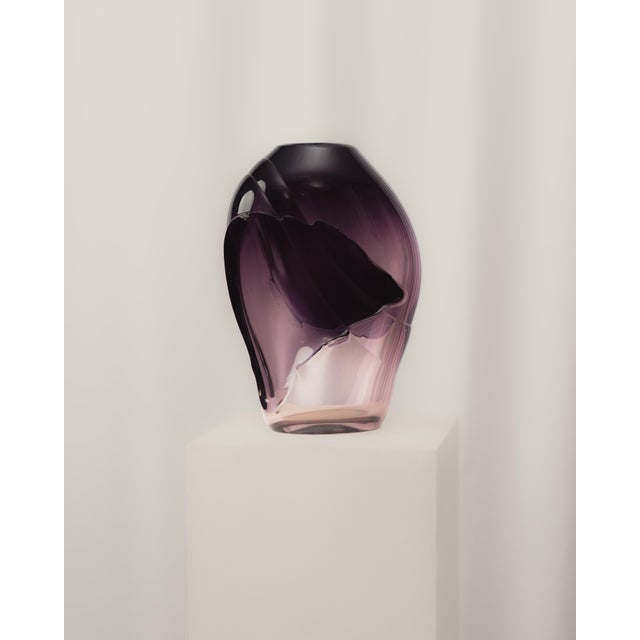 Murano glass vase made by Master Paolo Crepax in 1990. Ovoid-shaped vase with relief decoration in a transparent and...