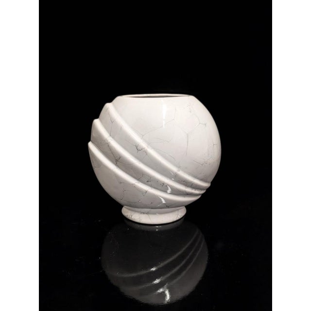 Art Deco Shell Vase in Foam Glaze Ceramic, 1980s For Sale - Image 4 of 8