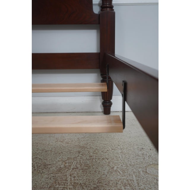 Stickley Colonial Williamsburg Carved Mahogany Queen Poster Bed For Sale - Image 13 of 18