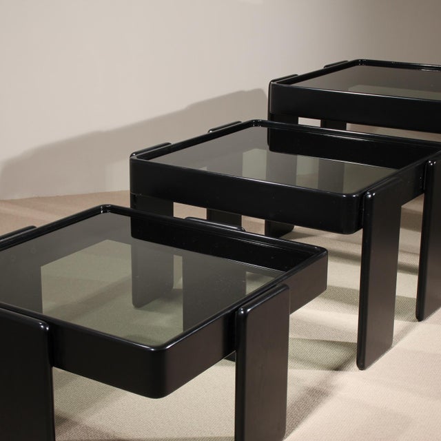 Nesting Tables by Gianfranco Frattini for Cassina, 1970s, Set of 3 For Sale - Image 3 of 14