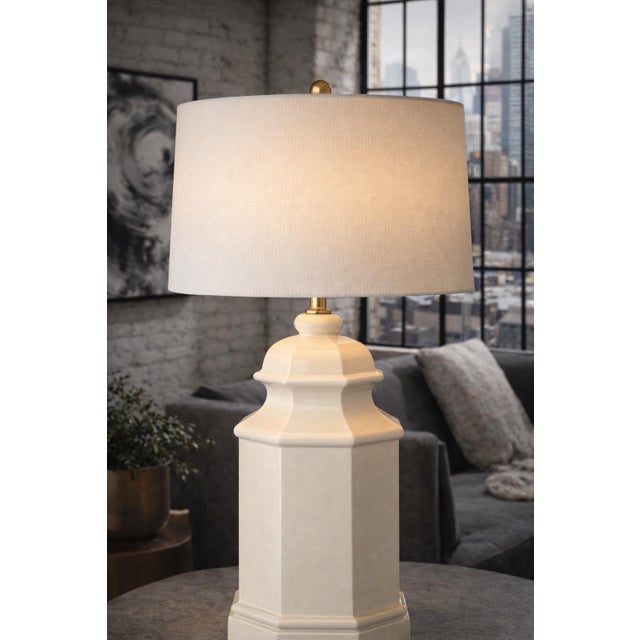 1970s Octagonal Architectural Cream Glazed Ceramic Table Lamp With 17” Drum Shade – For Sale In Los Angeles - Image 6 of 8