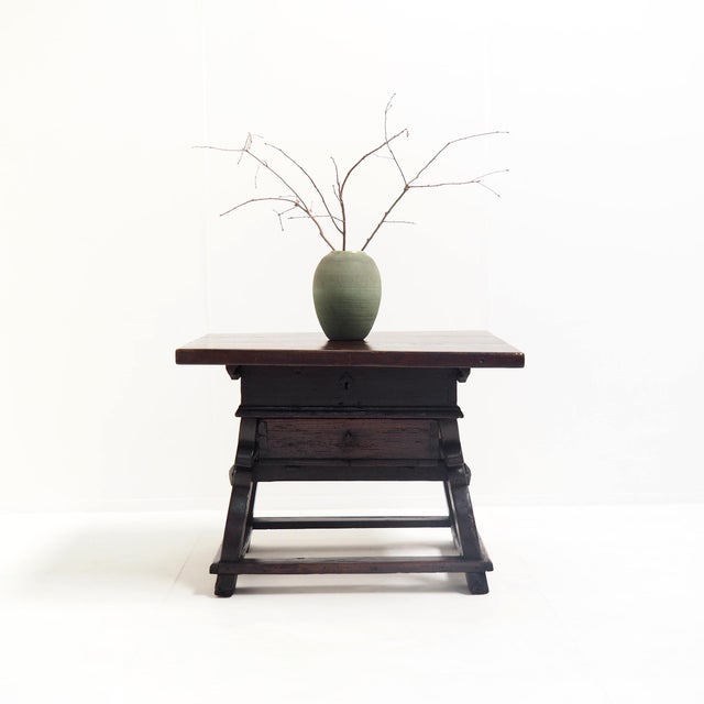 Antique 18th Century Banker's Rent Table with Sliding Top For Sale - Image 4 of 15