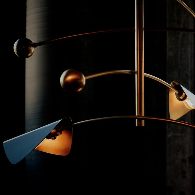 Inspired by the artful balance of Alexander Calder’s mobiles, this chandelier reimagines movement and form in lighting...