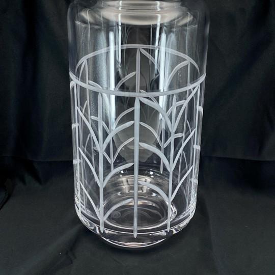 Tiffany & Co. "Wheat Leaf" Baluster Vase 11.5” With Original Box and Label (Cut / Etched Clear Crystal #13497) For Sale - Image 11 of 18