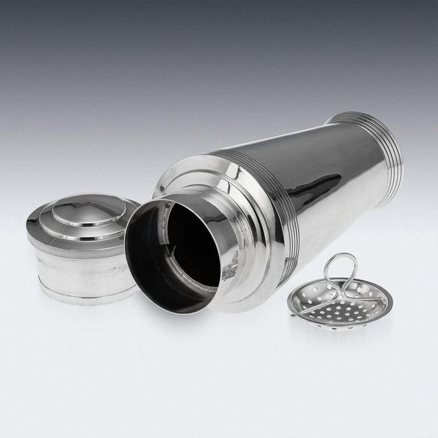 20th Century Art Deco English Silver Plated Cocktail Shaker from Keith Murray, 1936 For Sale - Image 6 of 13