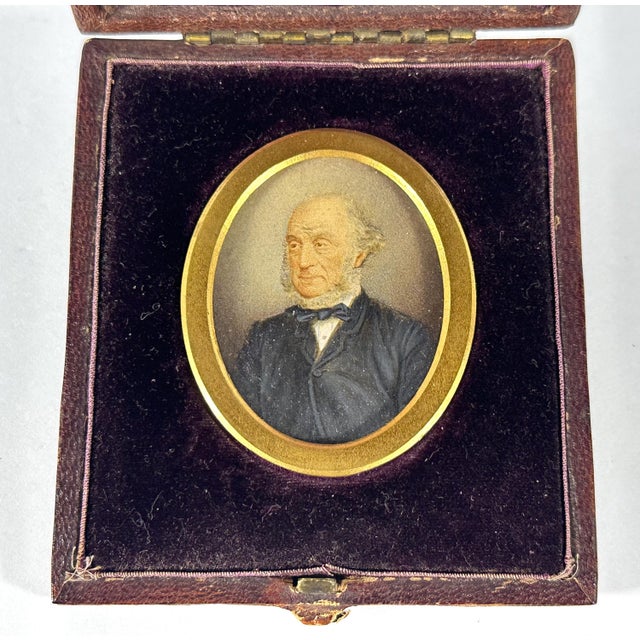 Chinese Antique Miniature Portrait Painting of Gentleman in Original Presentation Case For Sale - Image 3 of 10