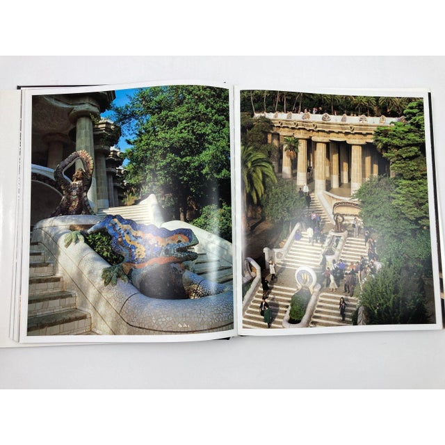 Early 21st Century B. Barcelona Hardcover Book 2007 by Manuel Vazquez Montalban For Sale - Image 5 of 12