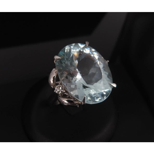 Late 20th Century Vintage 16.36ct Natural Aquamarine 0.20ct Diamond Platinum Ring, Size 8 For Sale - Image 11 of 18