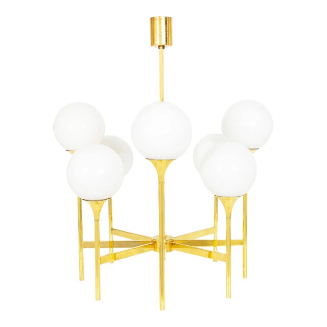 Mid-Century Polished Brass Eight-Light Chandelier by Gaetano Sciolari Ca. 1970s For Sale
