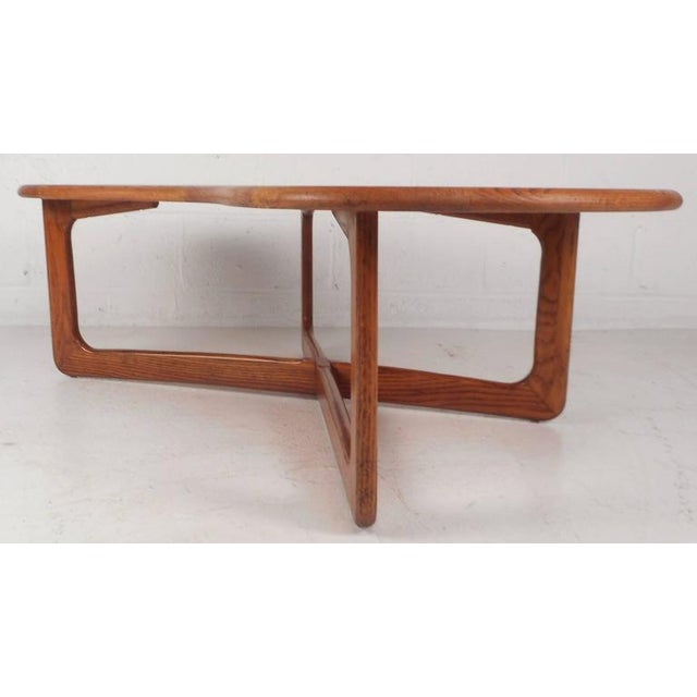 Mid-Century Modern Kidney Shaped Coffee Table by Lane ...