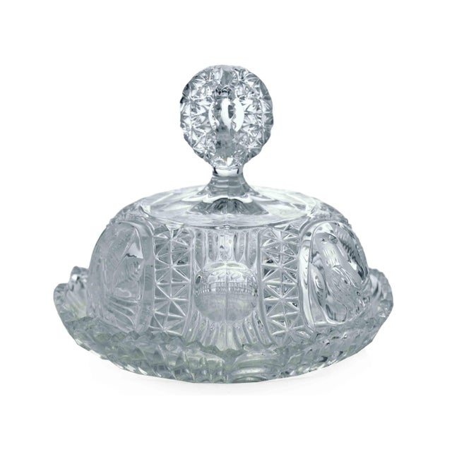 This exquisite Hofbauer Crystal domed lid dish, part of the prestigious "The Byrdes" collection, is a stunning example of...