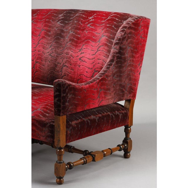 Large Louis XIII Sofas in Burgundy Red Velvet, 1900s, Set of 2 For Sale - Image 11 of 17