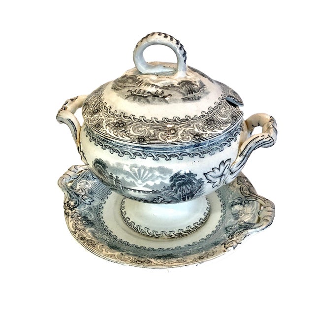 Mid 19th Century Staffordshire 19th-Century Covered Sauce or Gravy Tureen With Underplate For Sale - Image 5 of 12