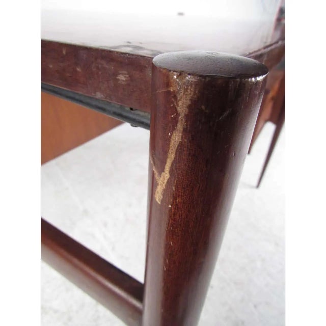 Italian Mid-Century Modern Writing Desk For Sale In New York - Image 6 of 15