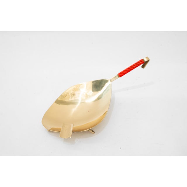 1960s Vintage Portable Ashtray in Brass, 1960s For Sale - Image 5 of 7