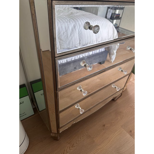 Vintage 4-Drawer Dresser For Sale - Image 9 of 12