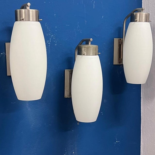 Large Wall Light in Satin Glass from Stilnovo, 1960s For Sale - Image 3 of 13