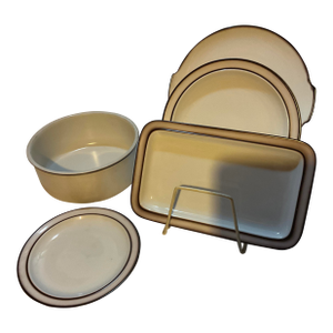 New 1980s 73 Pieces European Dinner Set by Rosenthal.