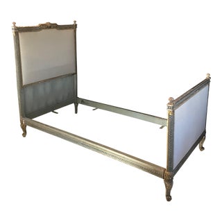 19th Century Louis XV Gray and Gilded Twin Bedframe For Sale