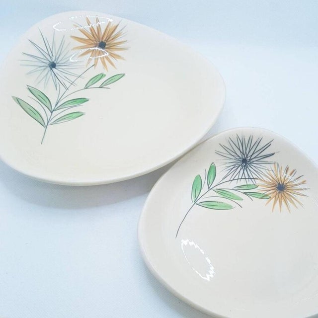 Hand Painted Abstract Dinner Set from St Clément, France, 1960s, Set of 9 For Sale - Image 12 of 16