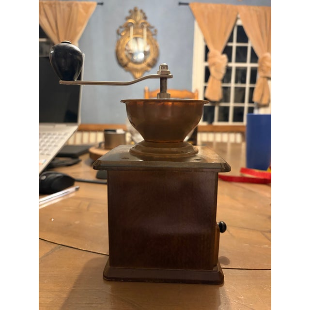 Vintage West German Rovel Co. Wood & Copper Hand-Crank Coffee Grinder For Sale - Image 4 of 9