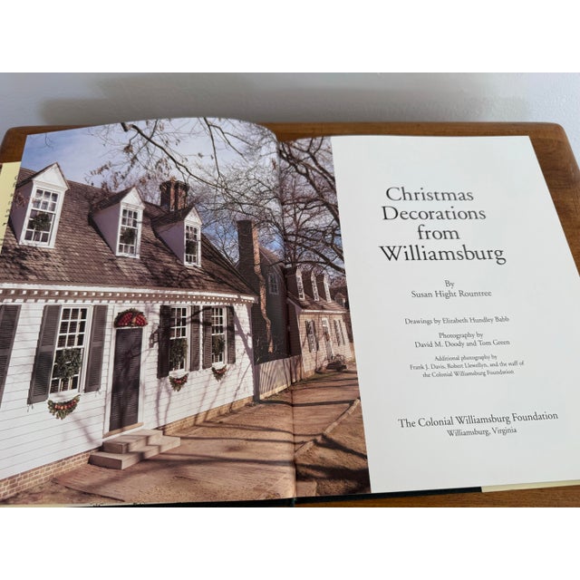 Paper Late 20th Century Christmas in Williamsburg Book Bundle Set of 4 For Sale - Image 7 of 18