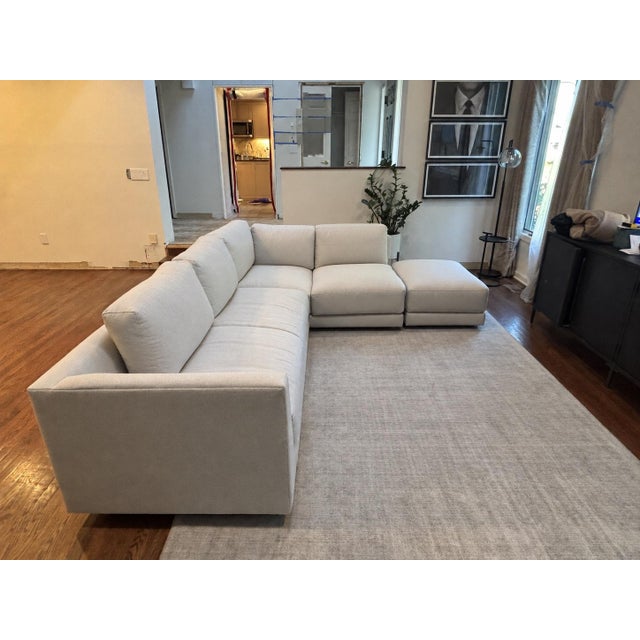 Room & Board Clemens Sectional With Ottoman For Sale In New York - Image 6 of 7