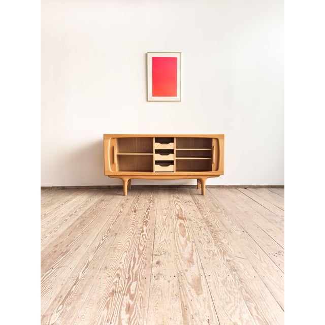 CFC Silkeborg Model 240 Sideboard in Oak Wood by Johannes Andersen for Silkeborg Møbelfabrik, Denmark, 1960s For Sale - Image 4 of 16