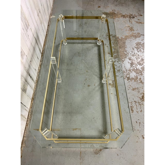 Lucite & Brass Cocktail Table, 1980s For Sale - Image 12 of 13