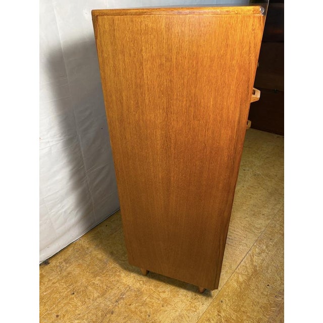 Mid-Century Oak Compactum Gentleman's Wardrobe from G-Plan E. Gomme, 1950-1960 For Sale - Image 13 of 15