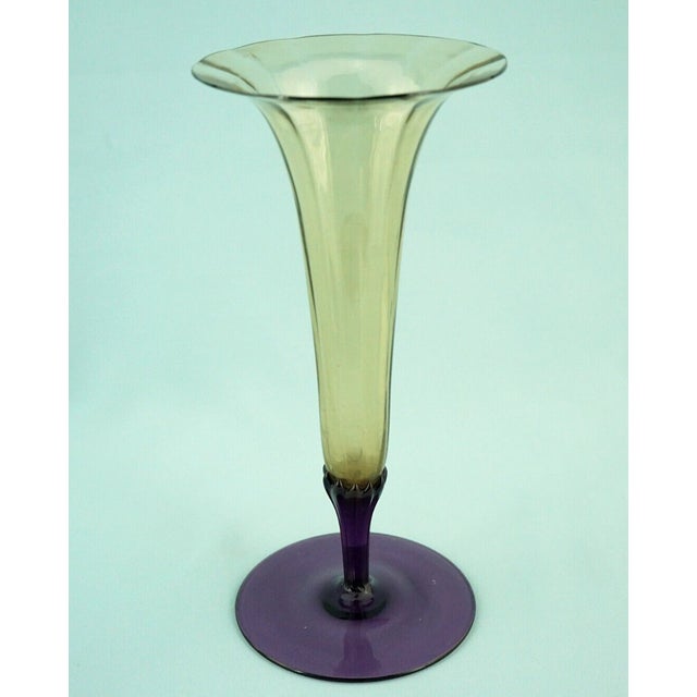 20th Century Trumpet Vase in Iridescent Crystal and Glass Paste from Louis Comfort Tiffany, United States, 1920s For Sale - Image 3 of 18