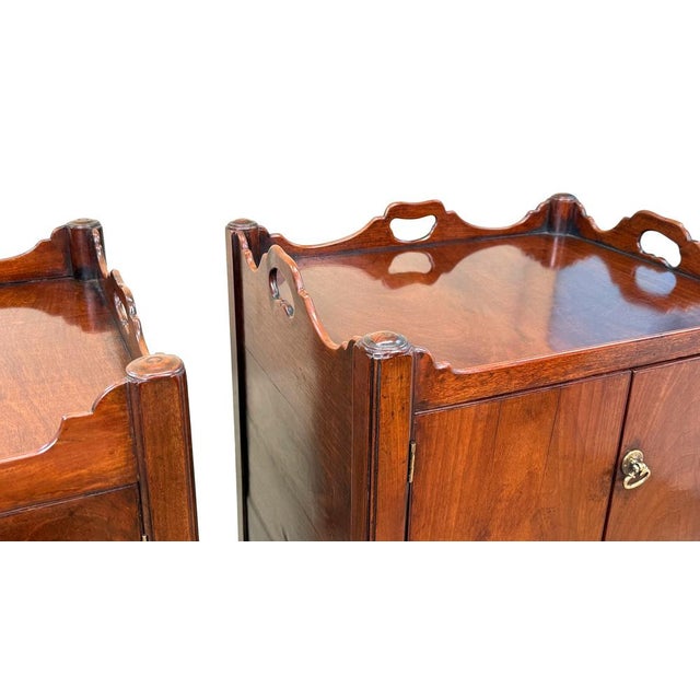 Wood Antique Georgian Mahogany Nightstands, 1770, Set of 2 For Sale - Image 7 of 14