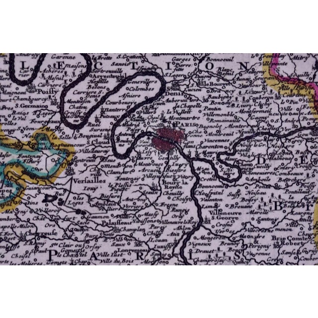 l'Isle De France: A Hand-Colored 17th Century Map by De Wit, 1680 For Sale In San Francisco - Image 6 of 9