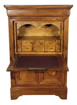 Louis Philippe Cherrywood Secretary