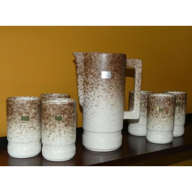 Ceramic Carafe with Glasses by Albino Reggiori for Ceramica Laveno, 1970s, Set of 7 For Sale - Image 10 of 10