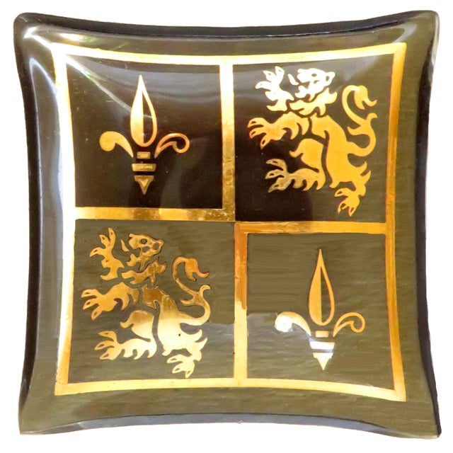 Graphically appealing 4-piece set of mid-centuiry modern petitie glass trays. Typically used in the 50s or 60s for serving...