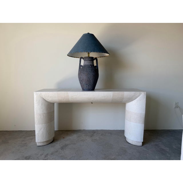 Impressive vintage 1980s table lamp designed by artist Lee Reynolds, featuring a sculptural amphora-form base with a...