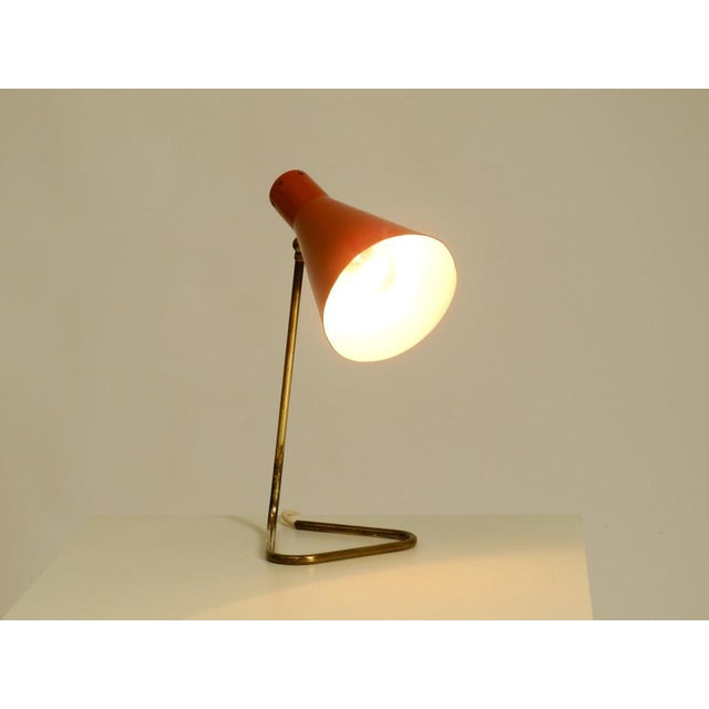 Large Mid-Century Modern Brass Table Lamp with Brick-Red Shade, 1950s For Sale - Image 15 of 18