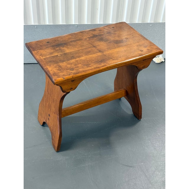 Solid Vermont maple handmade bench. Marked underside made in Vermont. Great for a side table, bench or just about anywhere.