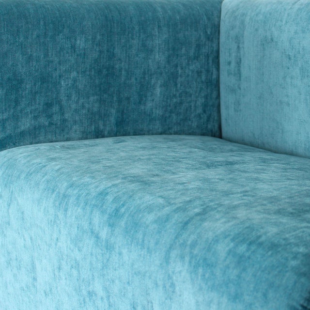 Carlo Scarpa Iroko Cornaro Sofa in Wood and Azure Velvet by Carlo Scarpa for Studio Simon, 1974 For Sale - Image 4 of 18