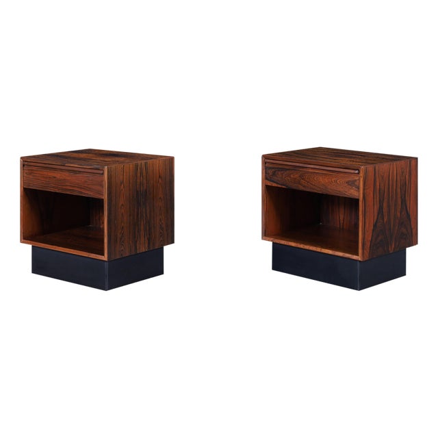 Scandinavian Modern Brazilian Rosewood Nightstands by Westnofa For Sale